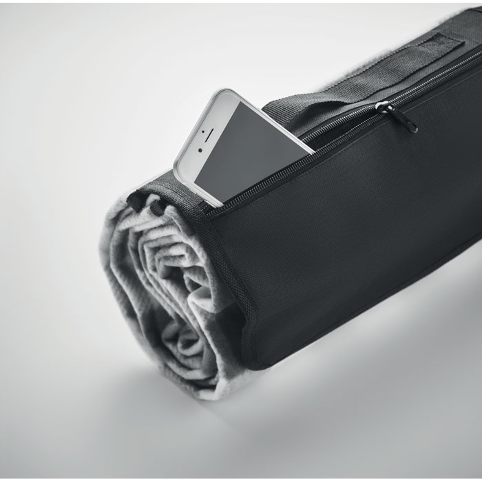 Koc polarowy RPET 150 gr/m² CALY - obrazek 4