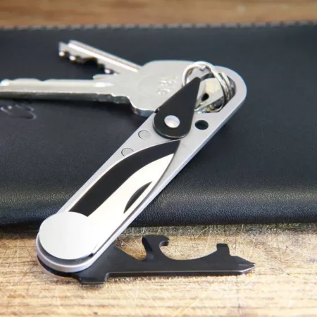 Kieszonkowy multitool True Utility MiniMalist 7w1 z kluczami